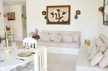 Villa Garden View 바바로