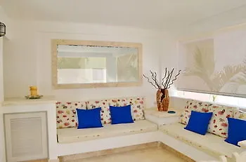 Villa Garden View 바바로